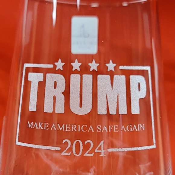Trump Make America Safe Again Stemless Wine Glass - Picture 3 of 3
